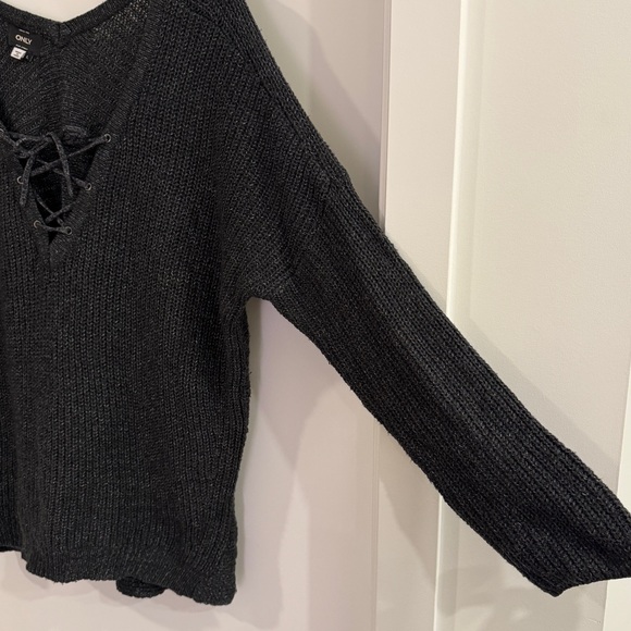 ONLY Grey Black Melange Sweater ✨ - Picture 4 of 12